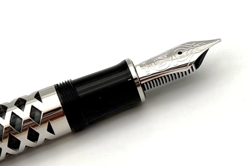 PelikanSESouveranM805MetalSleeveFP_KFix